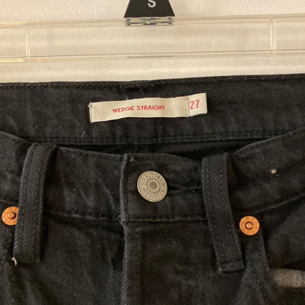 Levi’s Wedgie Straight Jeans - Picture 5 of 6